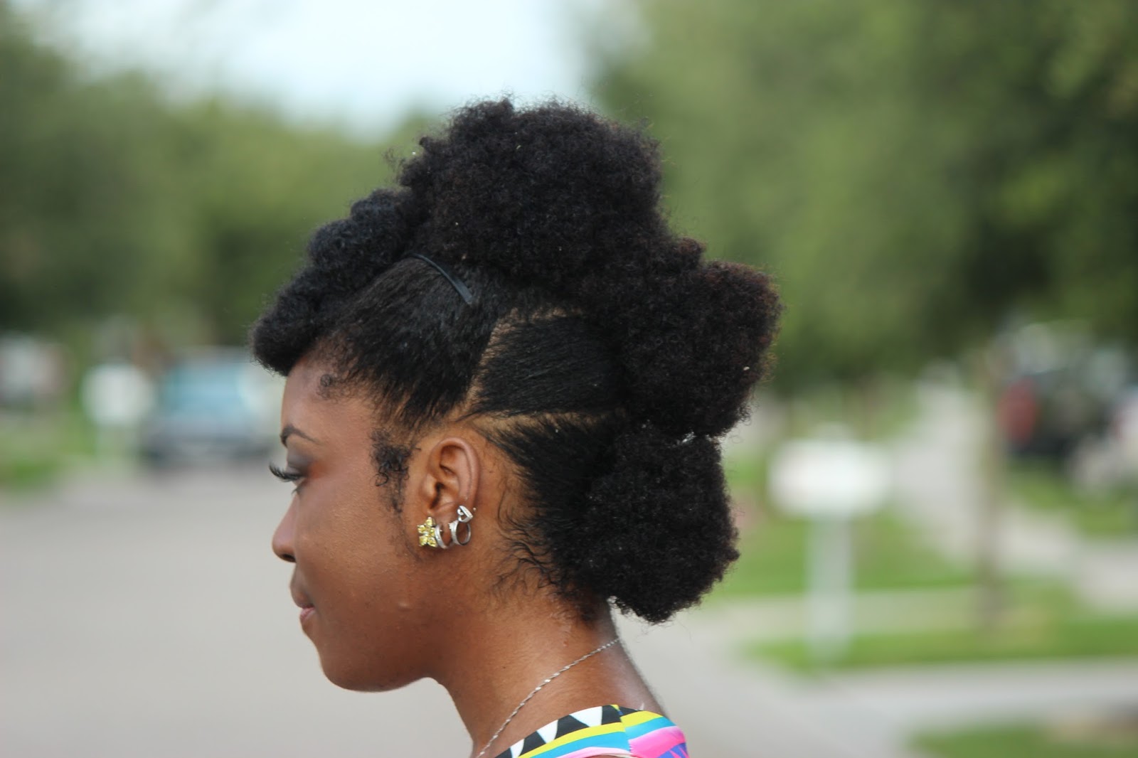 How To Pin Up Natural Hair