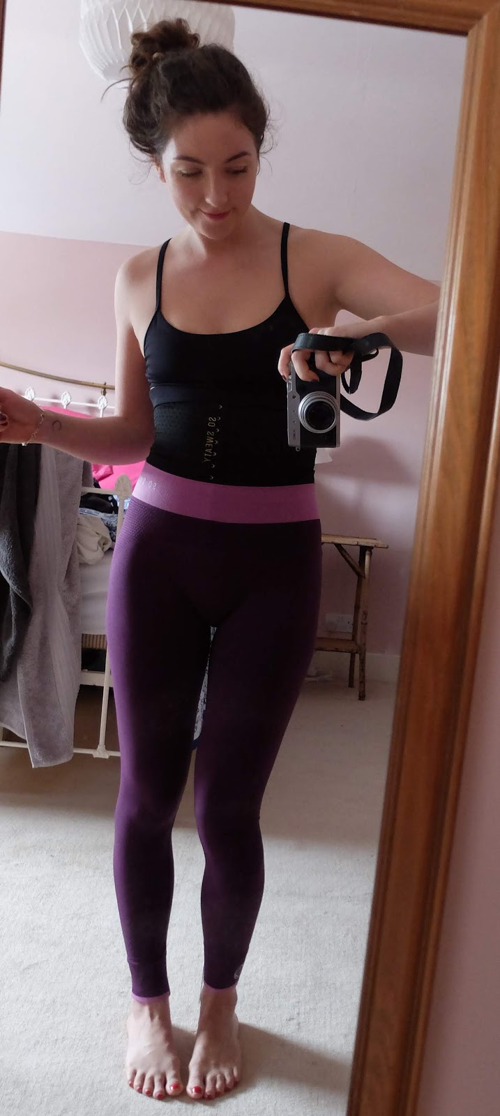 So Sweaty Workout Wear: Waist Trainer and Leggings - Raw Rhubarb