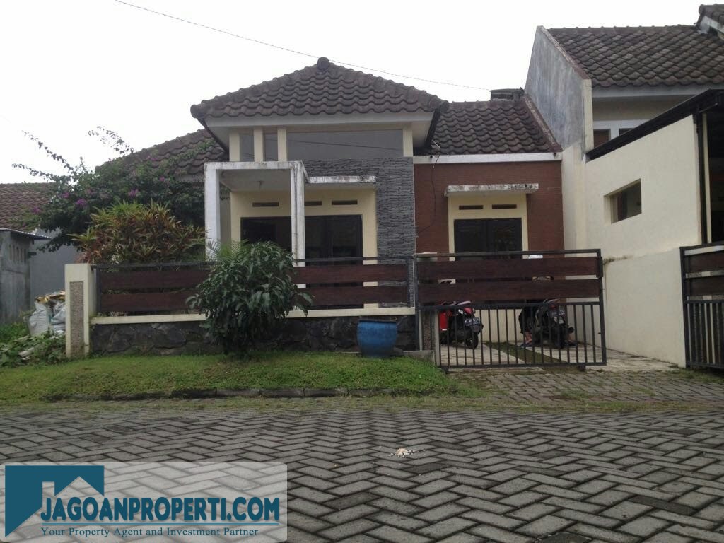  Rumah  Minimalis  Modern  Daerah Mutiara Jingga Malang  Kota 