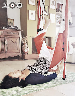 TRAPECIO, YOGA, PILATES, AEROYOGA BY RAFAEL MARTINEZ, ECUADOR, QUITO, CRECIMIENTO PERSONAL, COACHING