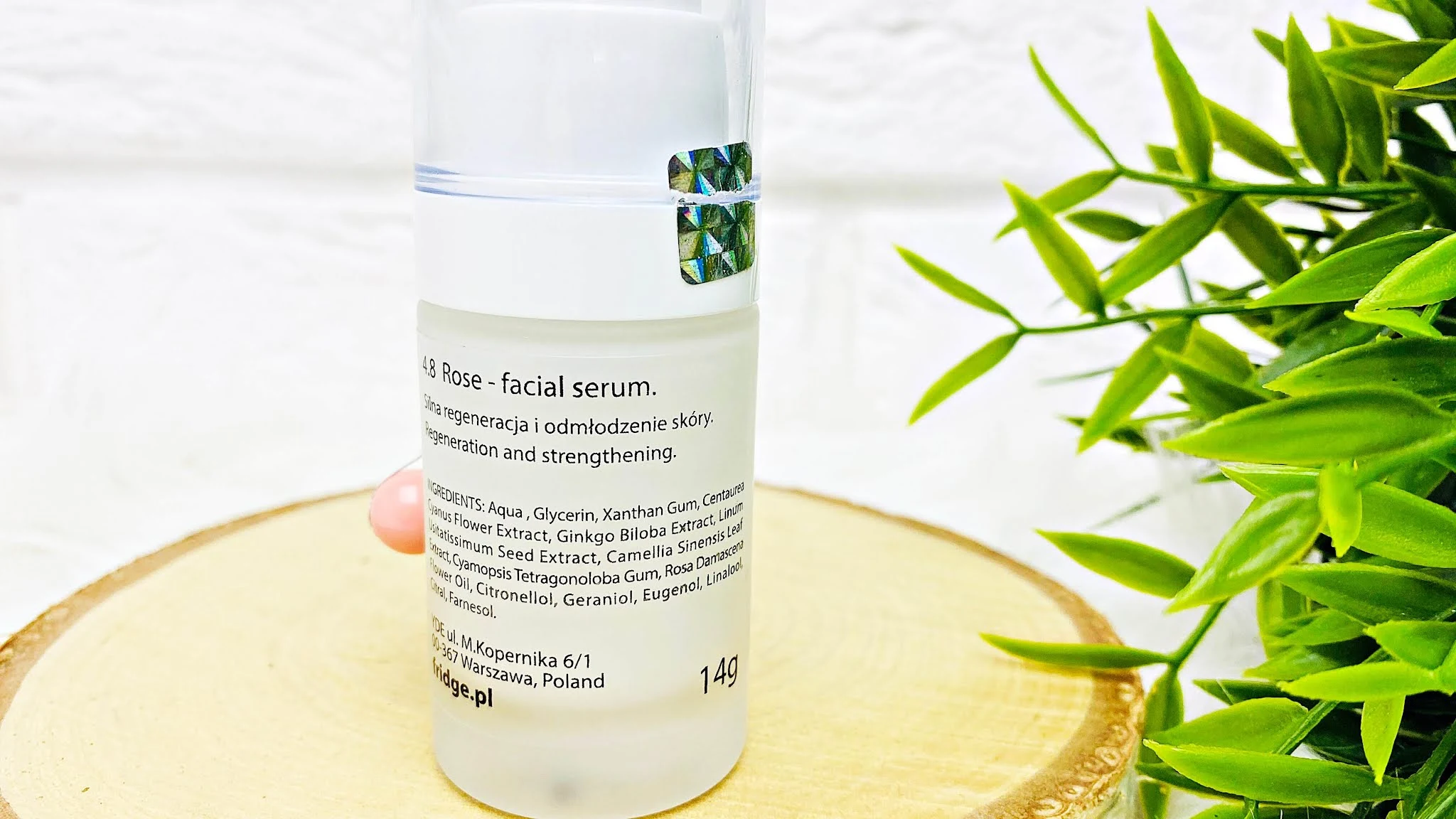 Serum Fridge 4.8 Rose Facial Serum