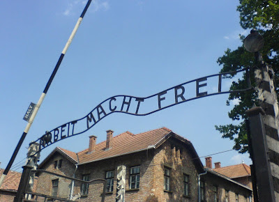 ARBEIT MACHT FREI