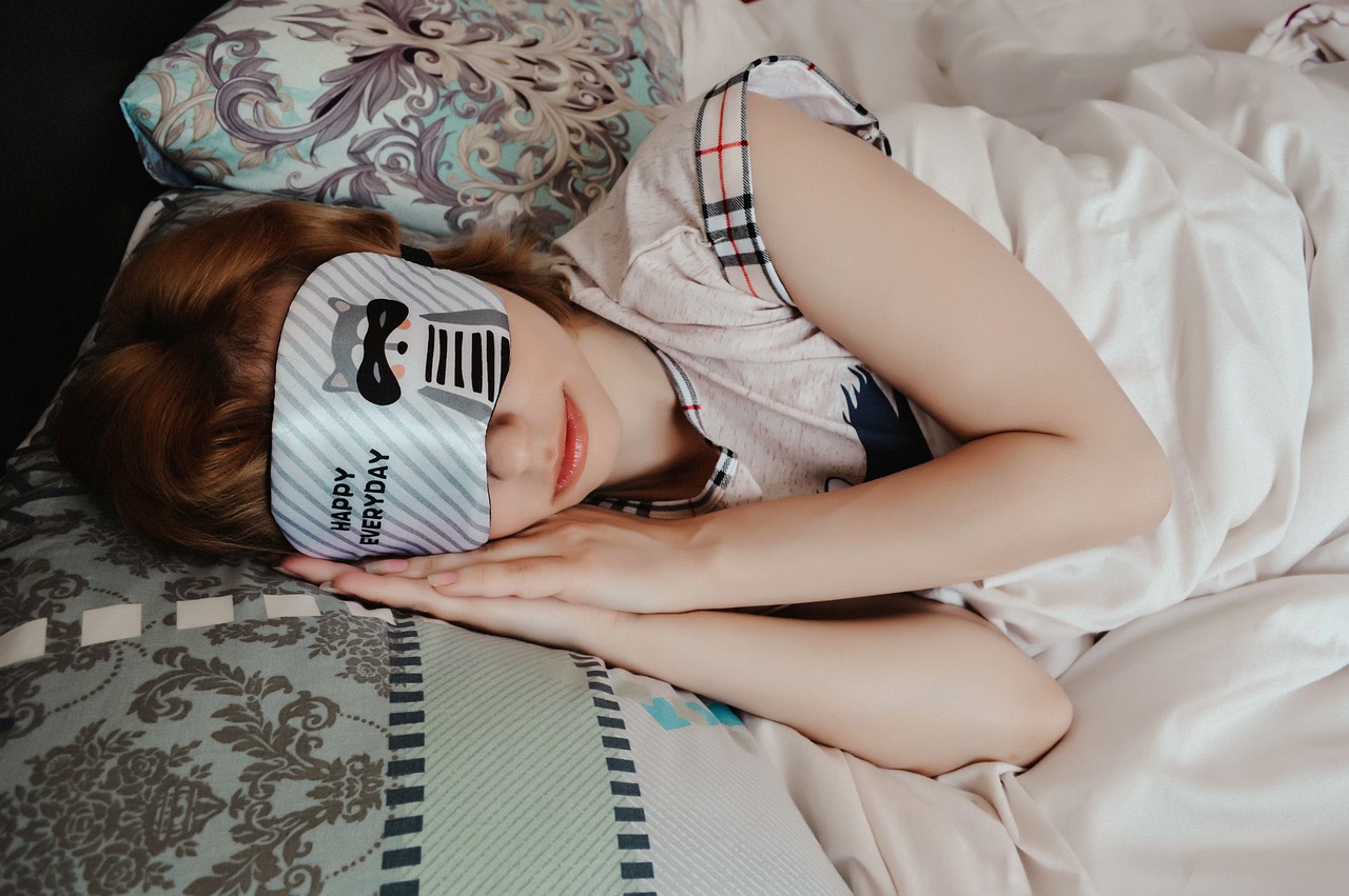 Health News: Do Sleep Masks Help You Sleep Better?