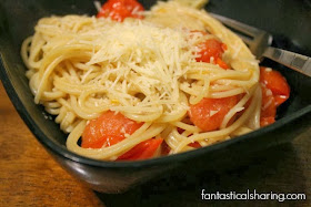 Farmer's Market Spaghetti - Roasted cherry tomatoes and pasta with a touch of balsamic vinaigrette #recipe