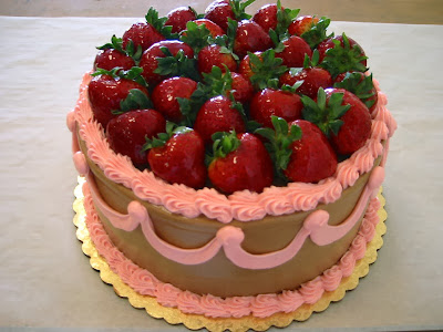 happy-birthday-cake-with-strawberry