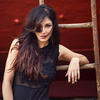 pooja chopra photos