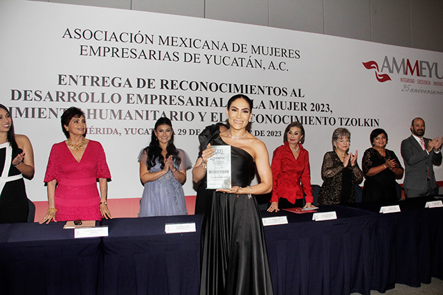 AMMEYUC entregó el Mérito al Desarrollo Empresarial de la Mujer 2023