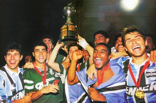 Os 20 anos do bi da Libertadores na ótica do herói