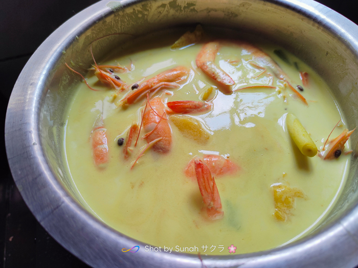 Masak Lemak Cili Padi Udang dengan Nanas