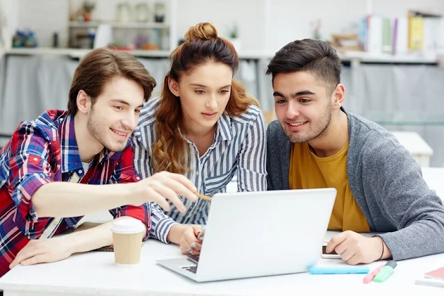 A Step-by-Step Guide to Creating and Selling Profitable Online Courses