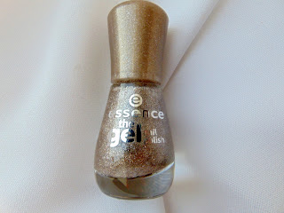 Essence - The Gel Nail Polish - 44 on air! - www.annitschkasblog.de