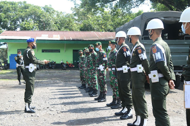 Hukum Divisi Infanteri 2 Kostrad Berikan Penyuluhan Materi Hukum di Satuan Jajaran Brigif 9/Dharaka Yudha