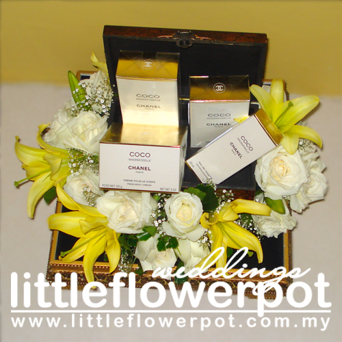 flower pot wedding ideas Hantaran Fresh Flowers | 500 x 500