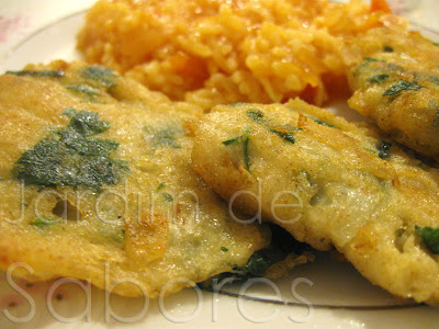 Iscas (Pataniscas) de Bacalhau com Arroz de Tomate