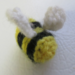 https://lady-of-crochet.tumblr.com/post/166078102085/bee-pattern