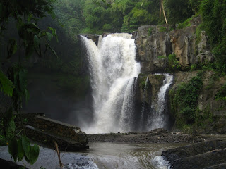 TEGENUNGAN WATERFALL BALI