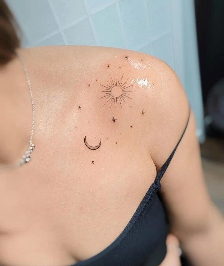 Tatuajes de Estrellas en Hombros