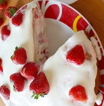 How to make "Strawberries" Cake 