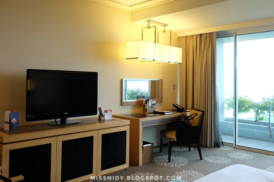 pengalaman menginap di premier room marina bay sands hotel