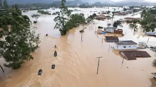Flooding in southern Brazil strands hundreds, some rescued by helicopter