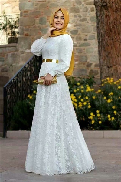 Trend Baju Muslim Pesta Simple Elegan Modern Terbaru 2017/2018