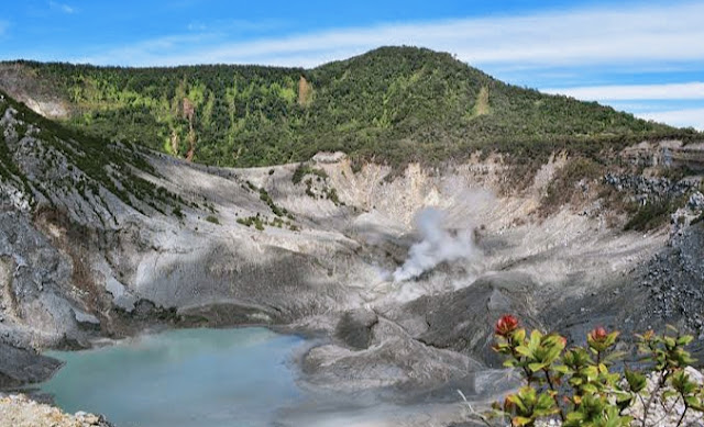 9 Tempat Wisata di Bandung, Indah dan Paling Hits