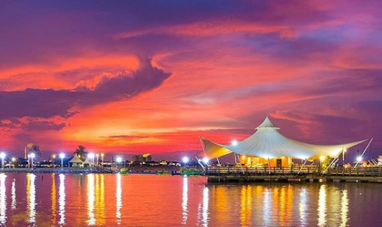 Pantai Karnaval Ancol
