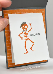 VIDEO: Stampin' Up! Bag of Bones Double Card Fun Fold + 10 Bonus Halloween Project Ideas | www.juliedavison.com #stampinup #halloween