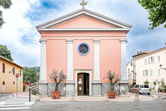 Ailleurs : Église Saint-André de Mouans-Sartoux, lieu de culte de style roman provençal 