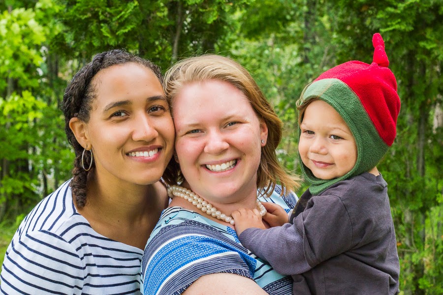 Picture of Gretchen, Theresa and Charlie 