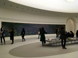 Monet´s Nymphéas Series exhibit in Musée de I’Orangerie