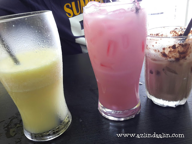 KEMAS BAJU - Kedai Makan Santai Bakso Keju, Makanan 