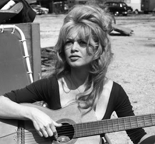 Brigitte Bardot Hairstyle Gallery - Celebrity hairstyle ideas for women