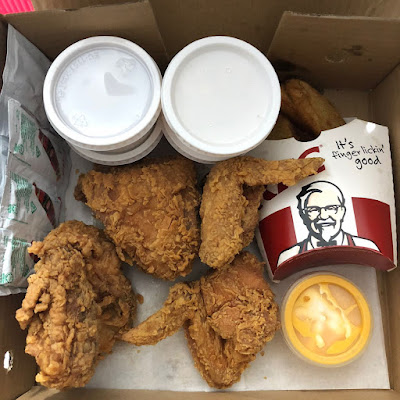 Buy 1 Free 1 KFC Snack Plate