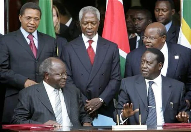 Benjamin Mkapa and Koffi Annan photos