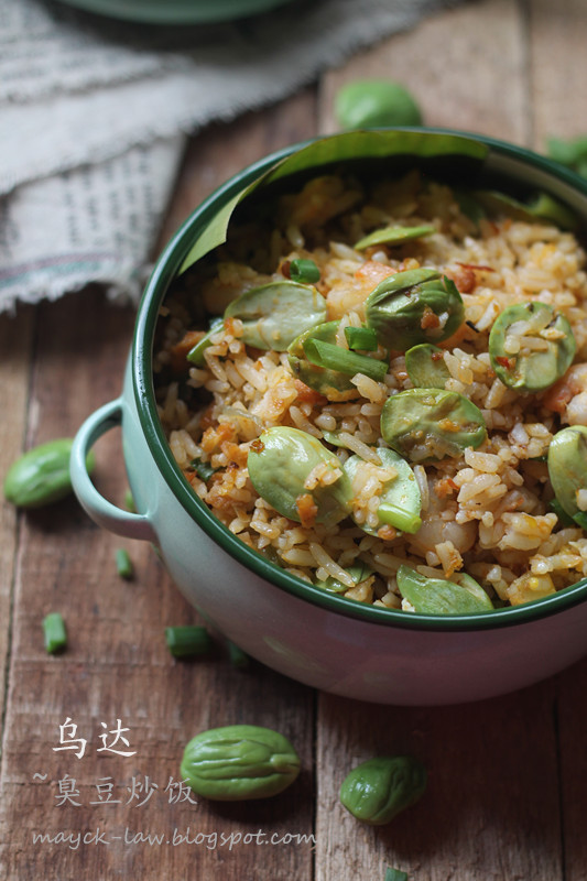 厨苑食谱: 乌达臭豆炒饭【Otak-Otak Fried Rice with Petai】