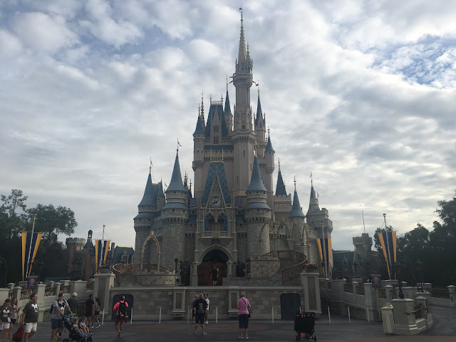 Cinderella Castle Hub Magic Kingdom Disney World