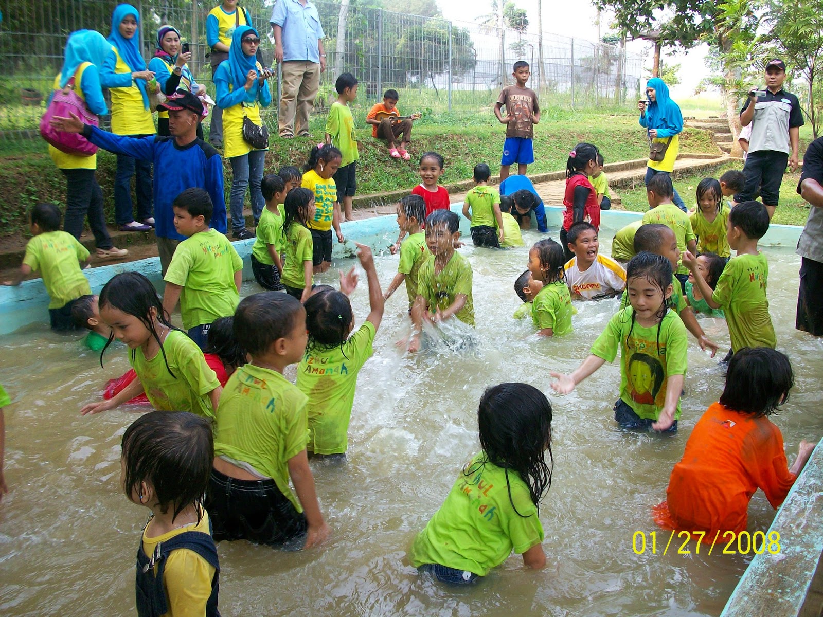 Elvira Vacation Tour Organizer: PAKET TAMAN WISATA TIRTA ...