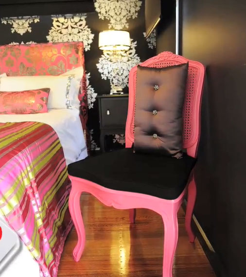 DORMITORIO CON GLAMOUR Y BAJO PRESUPUESTO via www.dormitorios.blogspot.com