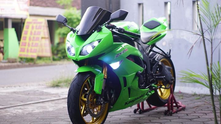 For Sale MOGE  BEKAS Kawasaki  Zx6r  2012 LAPAK MOTOR BEKAS 