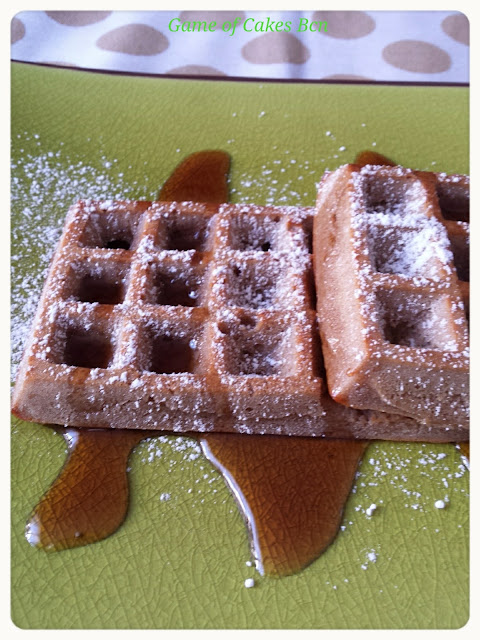 Gofres de manzana y canela en molde lekué