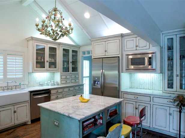 White Kitchen Cabinet Styles