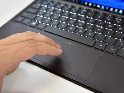 Panel sentuh laptop