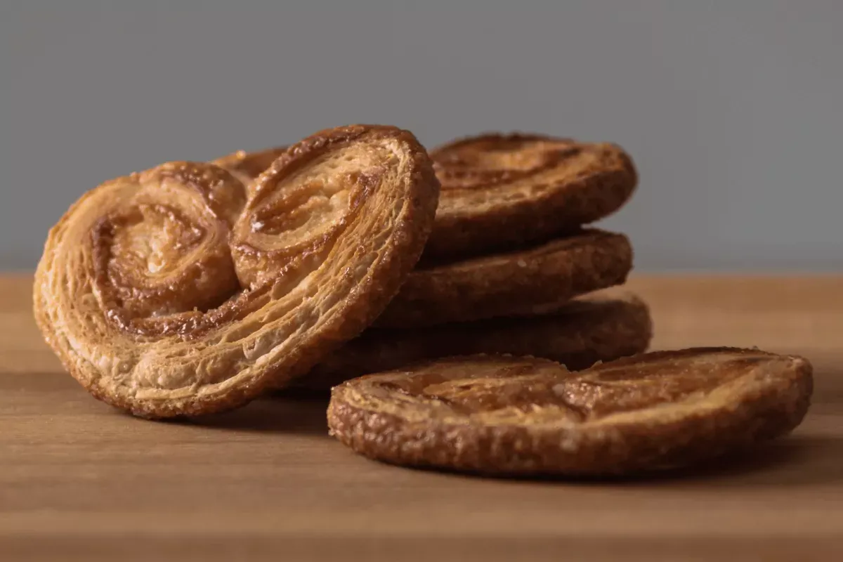 Pieces of elephant ear palmier