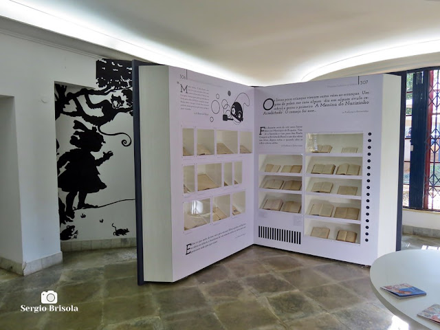 Vista de parte da exposição permanente da Biblioteca Monteiro Lobato - Vila Buarque - São Paulo