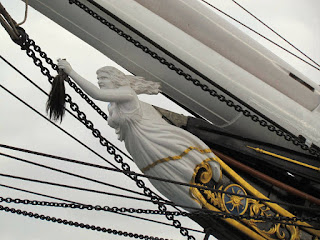 figurehead, bow, ship, woman, Cutty Sark, visit, London, maritime, old, waves, resorted 