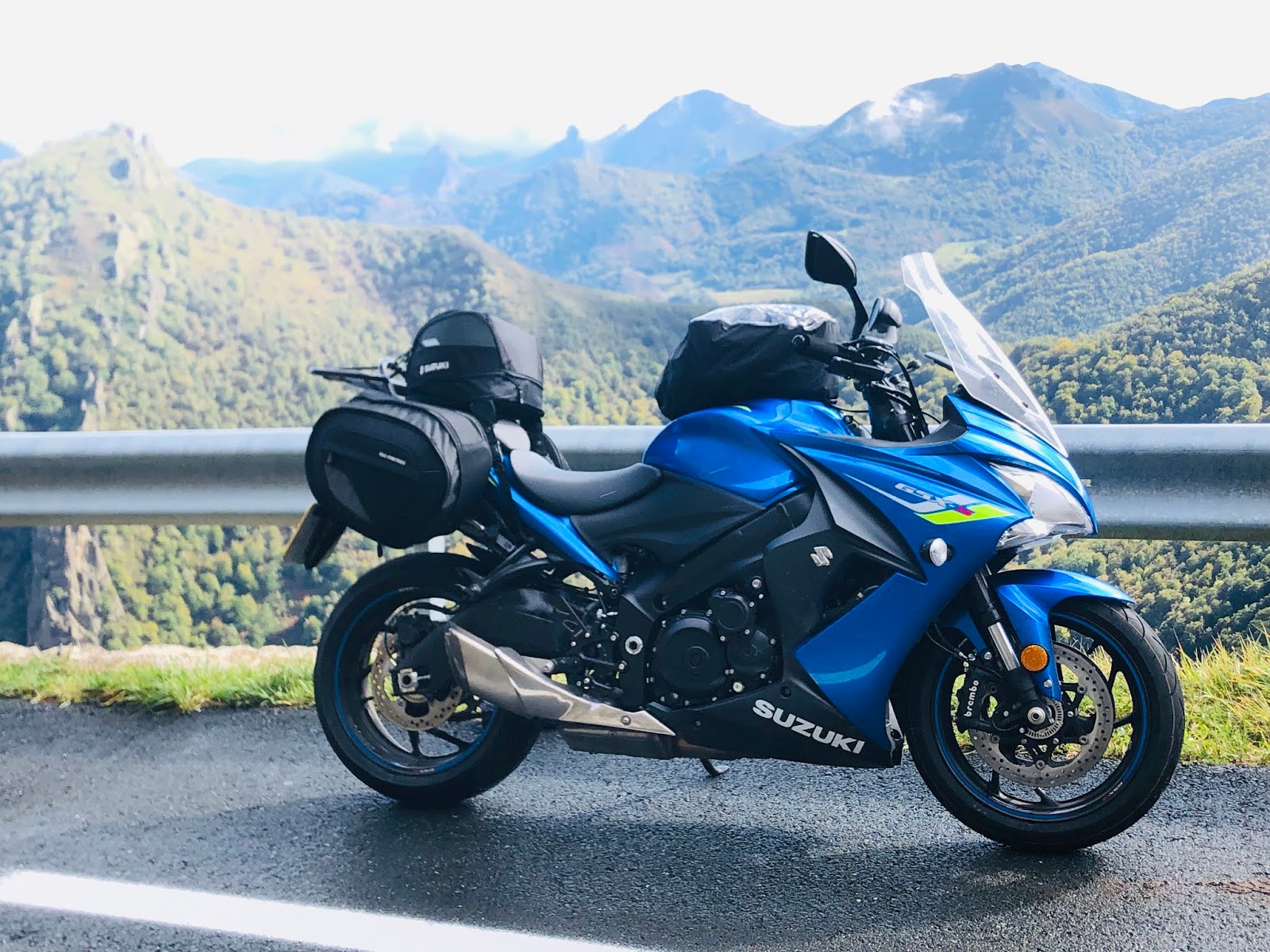 Touring Setup Gsxs 1000 Forum