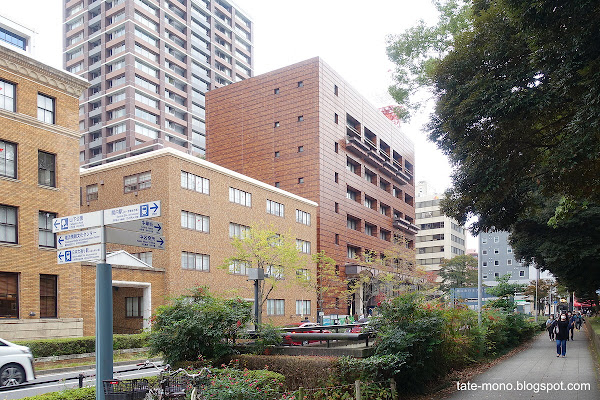 Mairie de Naka à Yokohama 横浜市中区庁舎