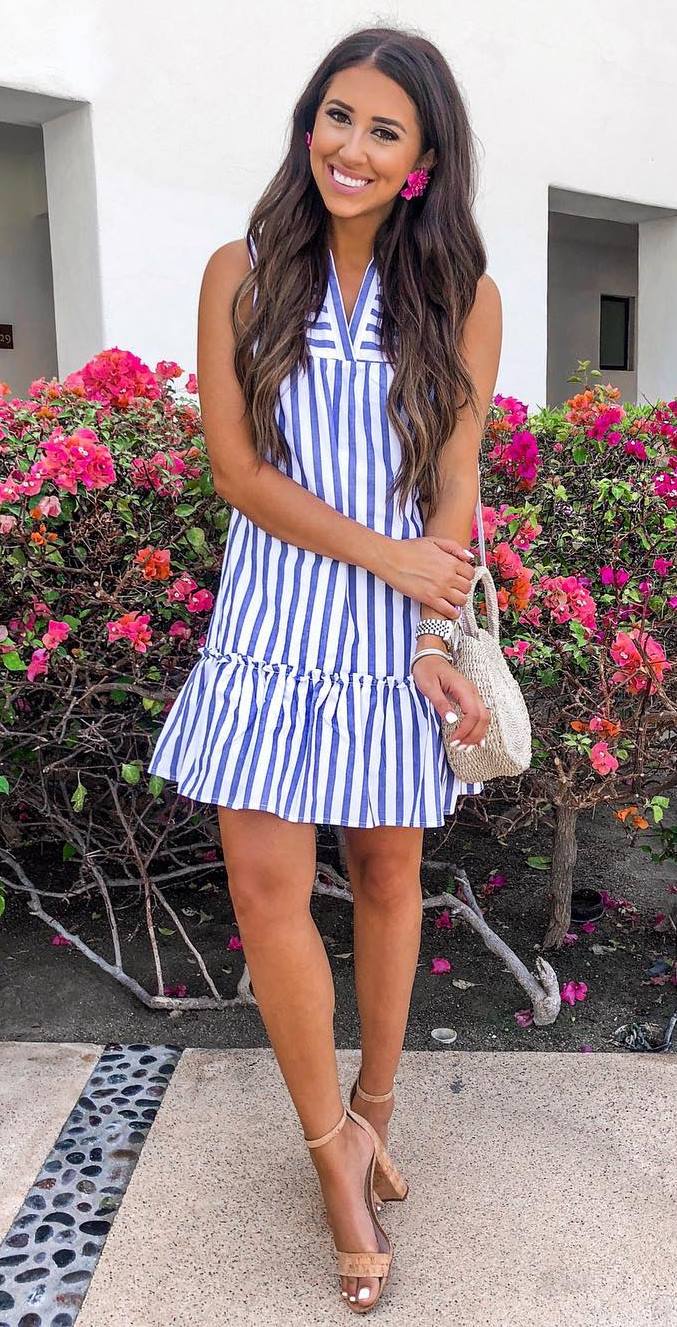 outfit of the day | striped dress + round bag + nude heels