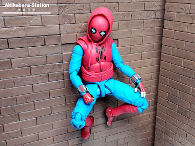 S.H.Figuarts Spider-man Homecoming Homemade Suit ver. + Wall - Tamashii Nations